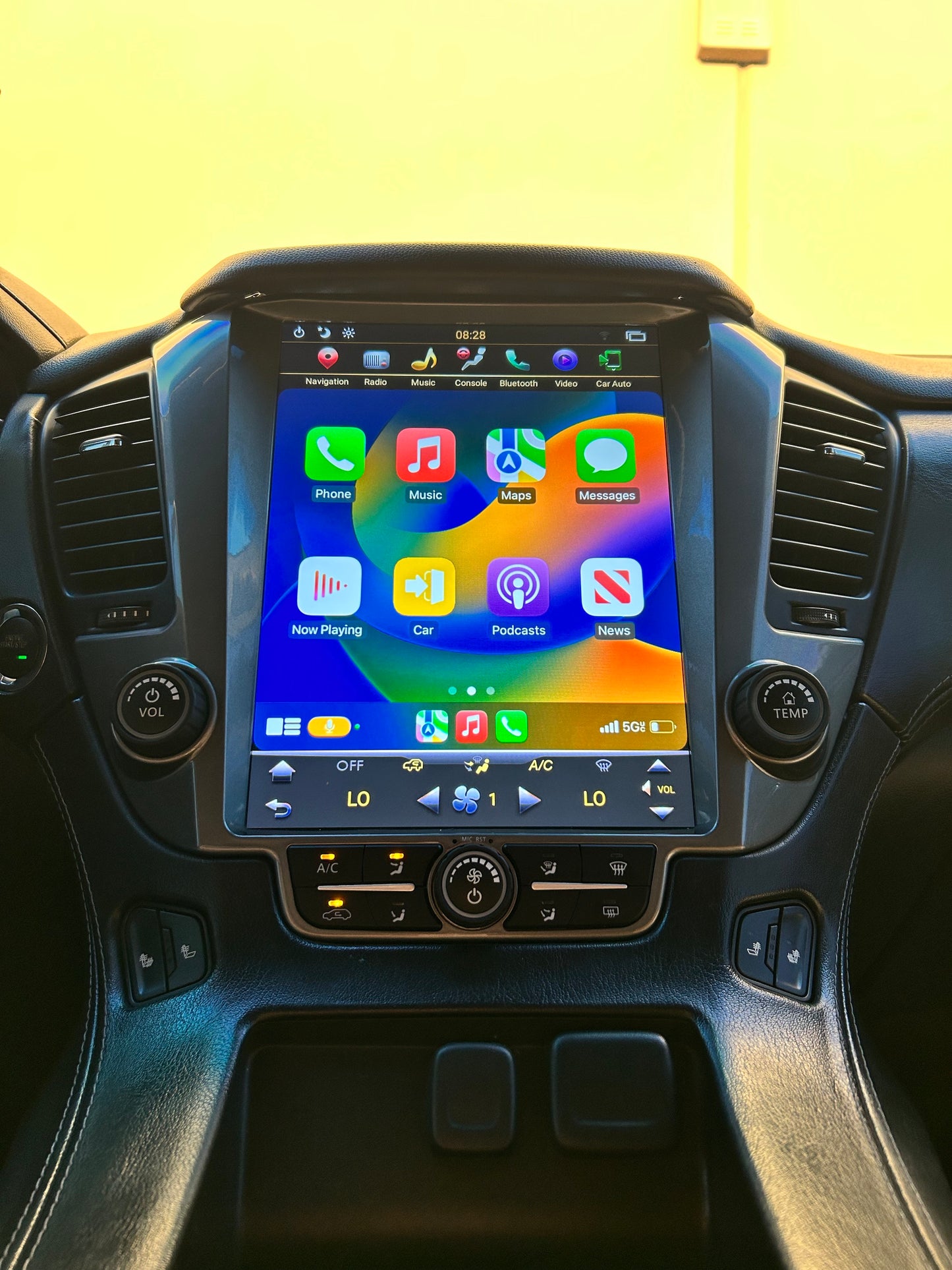 12.1" Android 9/12 Fast boot Vertical Screen Navigation Radio for Chevrolet Tahoe Suburban GMC Yukon 2015 - 2020