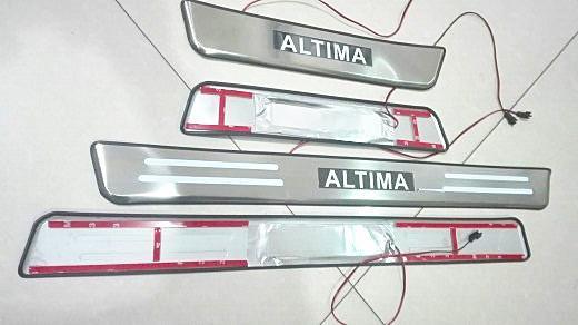 New LED Illuminated Stainless Steel Kick Plate Scuff Plate Set for Nissan Altima 2008-2017 | Phoenix Automotive