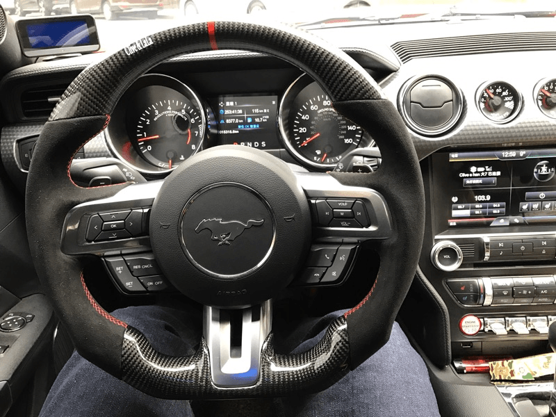 Custom-made Carbon fiber Steering Wheel for 2015 - 2017 Ford Mustang Color & Design Customizable | Phoenix Automotive