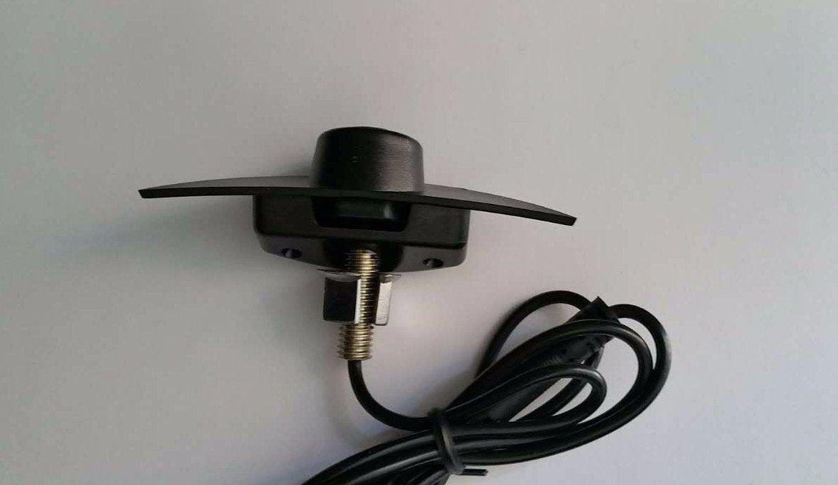 Front CCD camera w/ 6 m video cable for Nissan Vehicles front emblem mounted | Phoenix Automotive