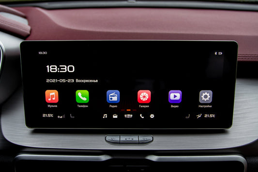 Android Auto 14 Vs. 15: Key Differences Explained