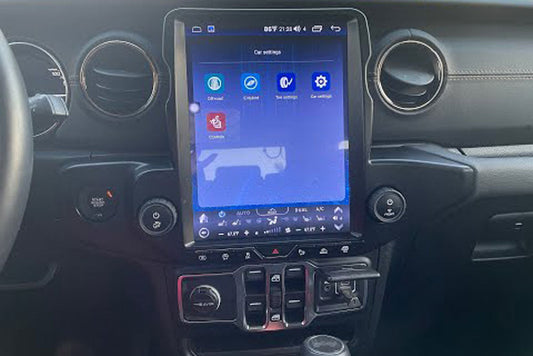 11 Best Tesla-Style Screens For The Jeep Wrangler